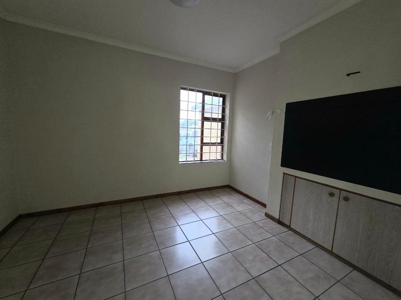 2 Bedroom Property for Sale in Blommendal Western Cape